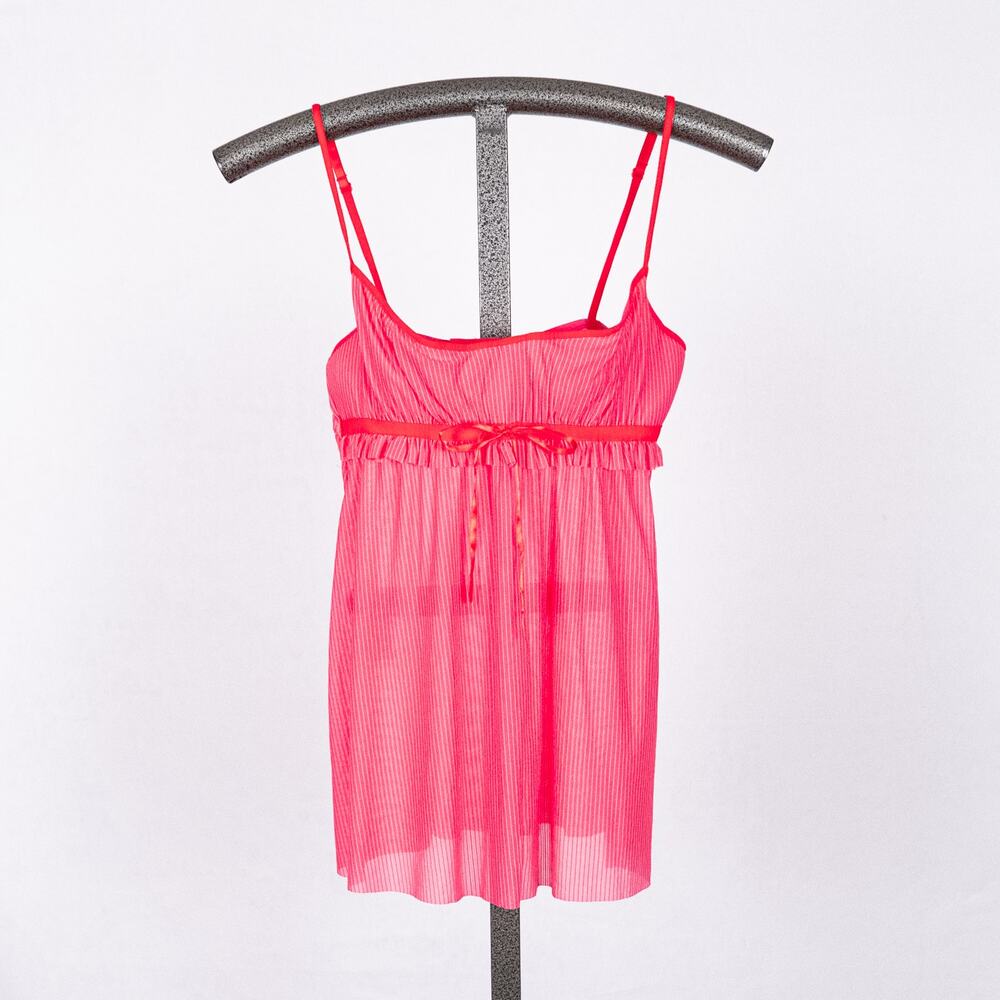 Victorias Secret Pout Hot Pink Sheer Babydoll Nightie Gown Size SMALL Ruffle